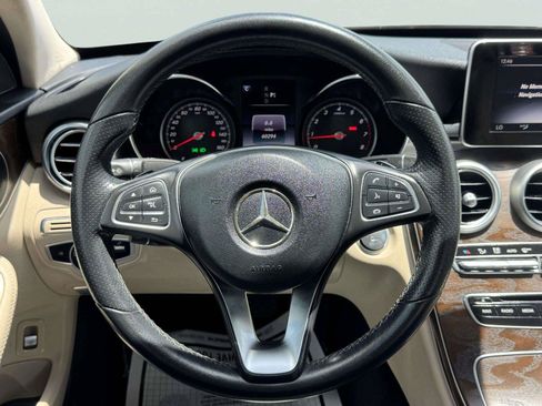 Used 2017 Mercedes-Benz C 300 Sedan image 29