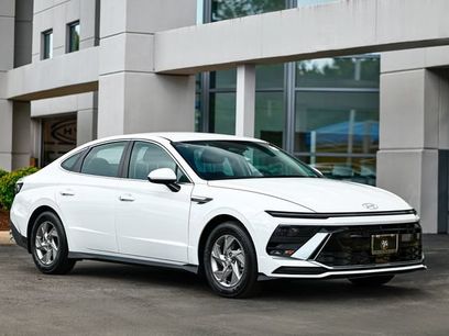 Certified 2025 Hyundai Sonata SE