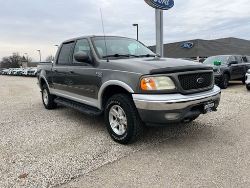 Used 2002 Ford F150 XLT image 1