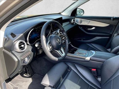 Used 2020 Mercedes-Benz GLC 300 image 13