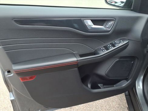 Certified 2024 Ford Escape ST-Line w/ Tech Pack #1 image 13