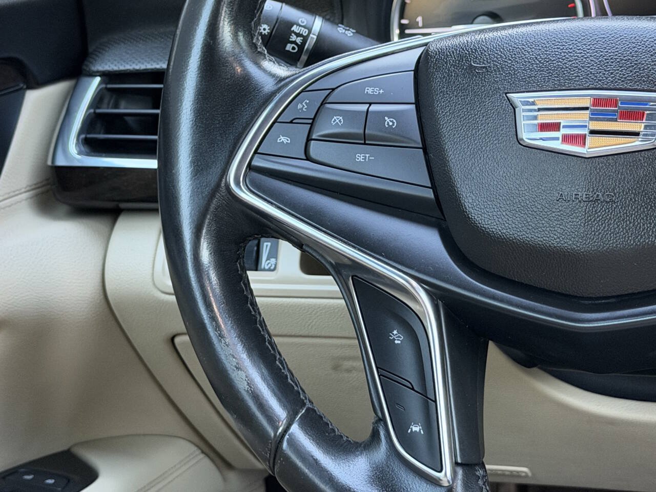 Used 2020 Cadillac CT6 Luxury AWD/4WD image 27