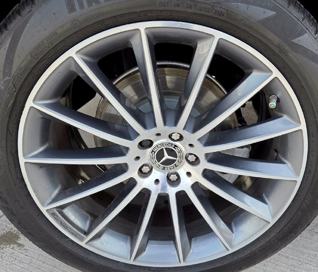 Used 2025 Mercedes-Benz GLE 350 4MATIC image 10