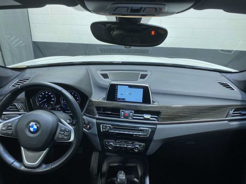 Used 2018 BMW X1 xDrive28i w/ Convenience Package AWD/4WD image 10
