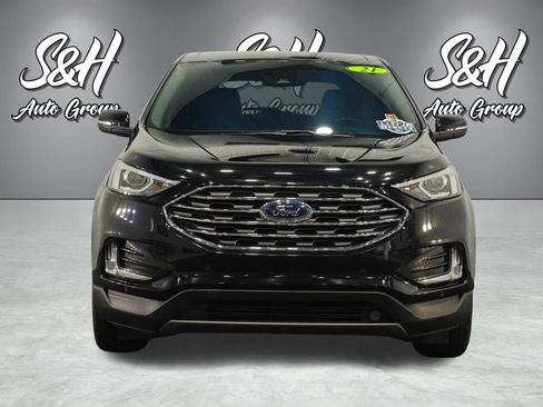 Used 2021 Ford Edge Titanium w/ Cargo Accessory Package image 17