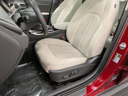 Certified 2023 Hyundai Sonata SEL w/ Convenience Package image 10
