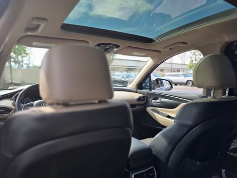 Certified 2023 Hyundai Santa Fe SEL Premium image 16