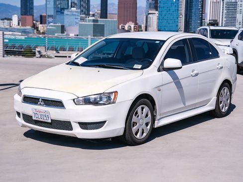 Used 2014 Mitsubishi Lancer ES FWD image 1