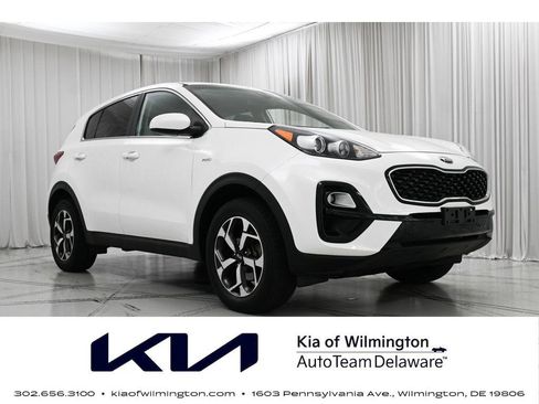 Used 2022 Kia Sportage LX AWD/4WD image 1