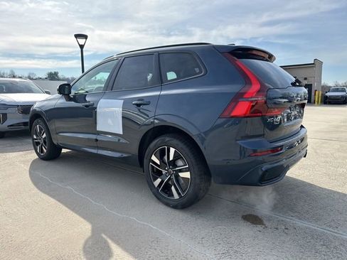 New 2026 Volvo XC60 B5 Plus w/ Protection Package Premier AWD/4WD image 5