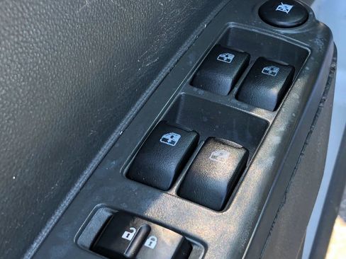 Used 2014 Chevrolet Spark LT image 13