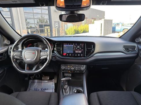 Used 2025 Dodge Durango GT AWD/4WD image 17