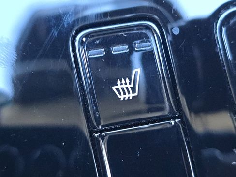 Used 2023 Kia Niro EX image 26