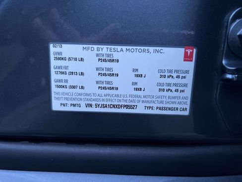 Used 2013 Tesla Model S Long Range image 41