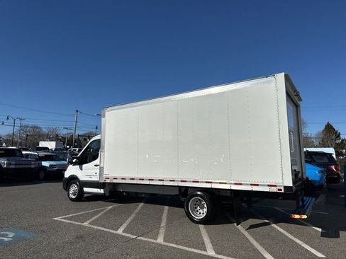 Used 2022 Ford Transit 350 Low Roof DRW image 3