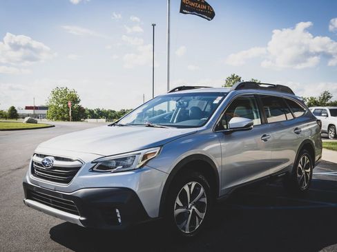 Used 2022 Subaru Outback Limited AWD/4WD image 20
