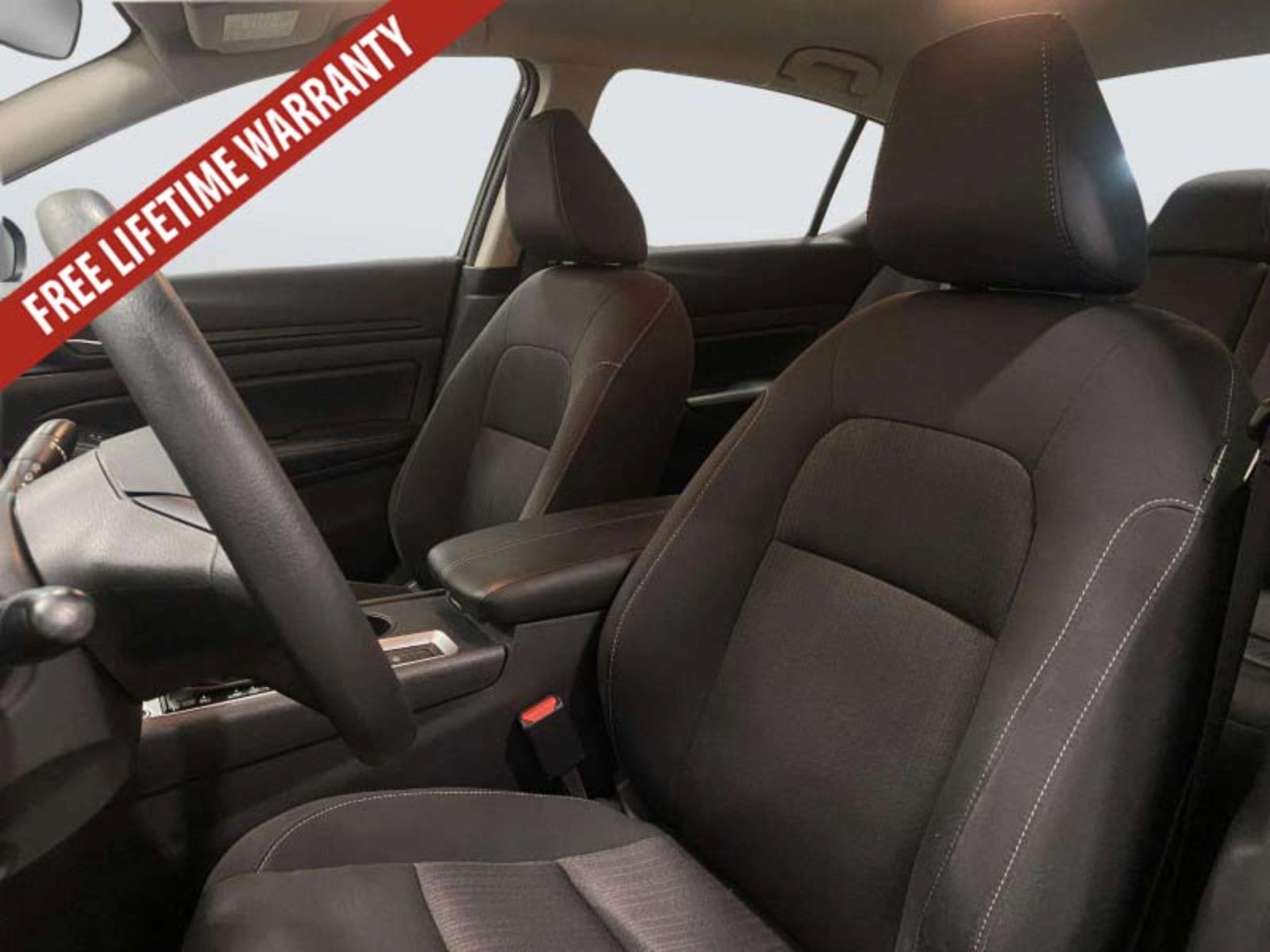 Used 2025 Nissan Altima 2.5 SV AWD/4WD image 29