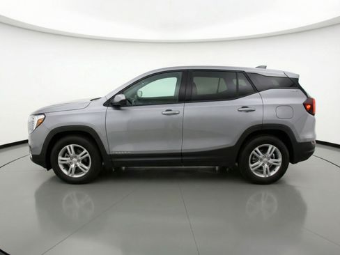 Used 2024 GMC Terrain SLE FWD image 5