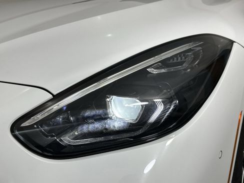 Used 2025 BMW Z4 M40i w/ Premium Package image 28