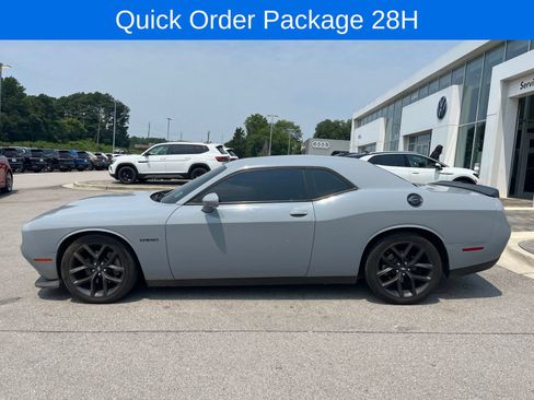 Used 2021 Dodge Challenger R/T w/ Blacktop Package RWD image 3