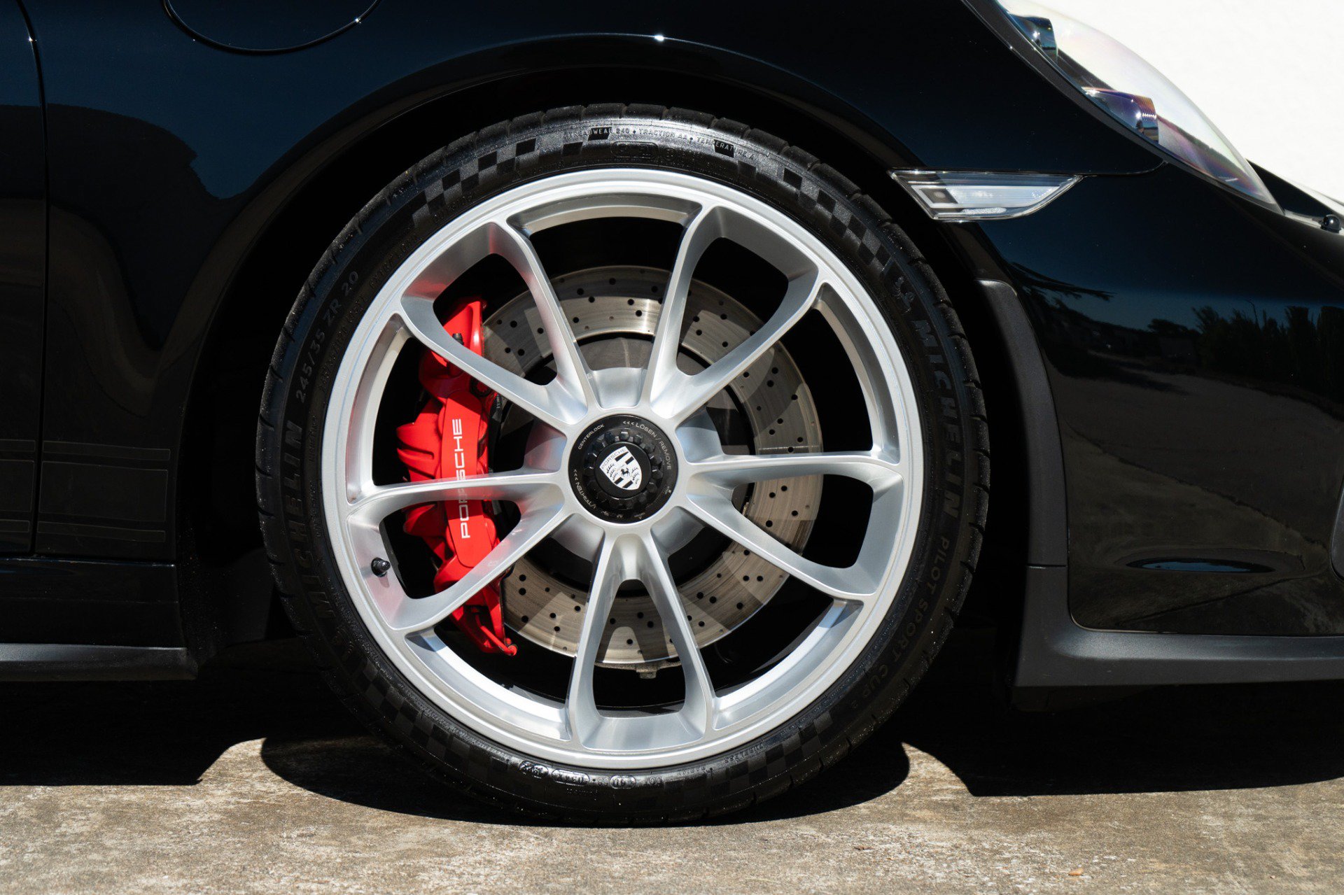 Used 2018 Porsche 911 GT3 RWD image 41