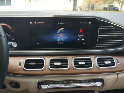 Used 2022 Mercedes-Benz GLE 450 4MATIC image 29