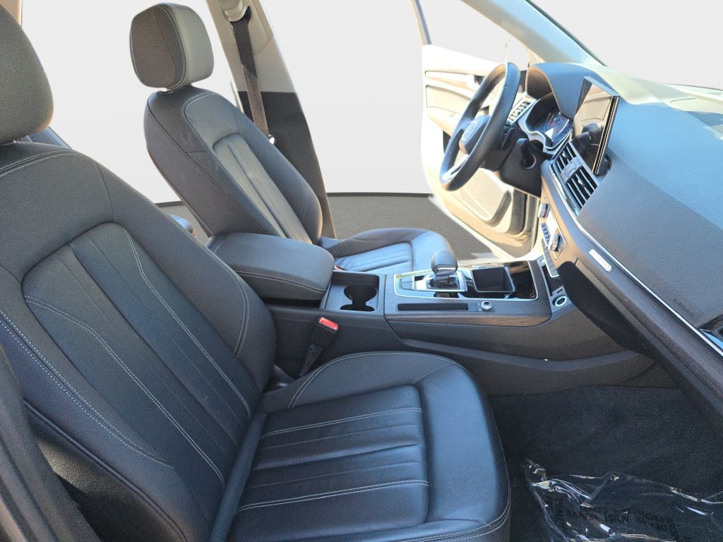 Used 2023 Audi Q5 2.0T Premium AWD/4WD image 12