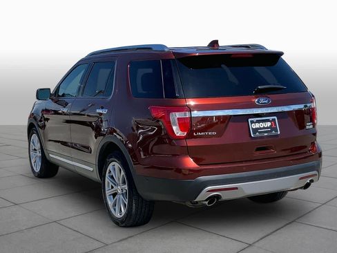 Used 2016 Ford Explorer Limited w/ Equipment Group 301A AWD/4WD image 12