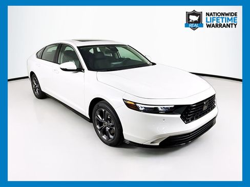 New 2025 Honda Accord EX-L image 1