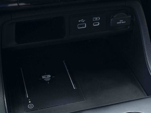 Used 2024 Honda Pilot Touring image 33