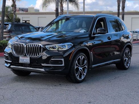 Certified 2022 BMW X5 xDrive40i w/ Executive Package image 5