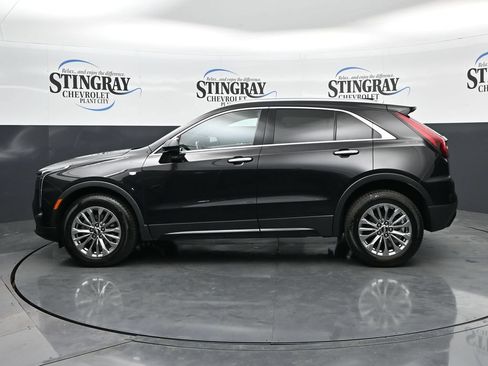 Used 2024 Cadillac XT4 Premium Luxury FWD image 4