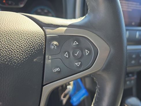 Used 2022 Chevrolet Colorado Z71 image 23