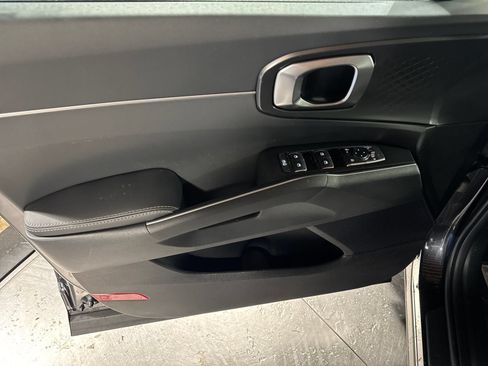 New 2026 Kia Sorento S AWD/4WD image 24