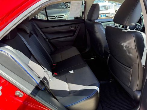 Used 2019 Toyota Corolla SE FWD image 17