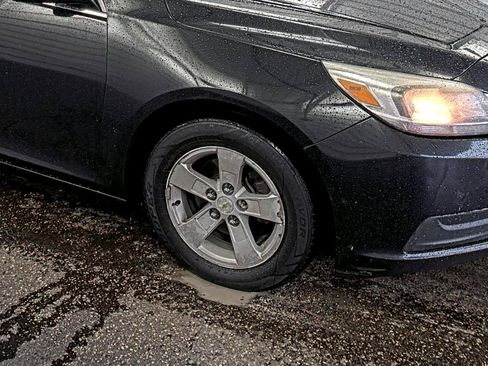 Used 2015 Chevrolet Malibu LS FWD image 23