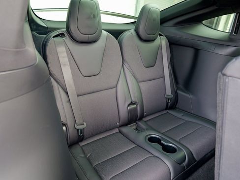 Used 2018 Tesla Model X 75D image 31