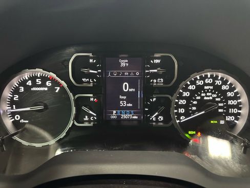 Used 2020 Toyota Tundra Limited w/ Limited Premium Package image 23