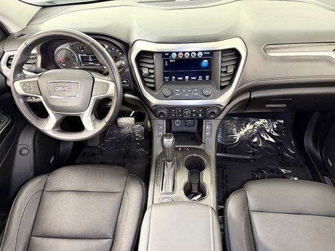 Used 2018 GMC Acadia SLT image 24