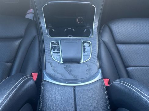 Used 2021 Mercedes-Benz GLC 300 GLC 300 image 5