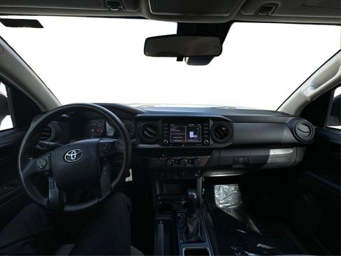 Used 2020 Toyota Tacoma SR image 20