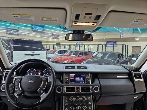 Used 2011 Land Rover Range Rover HSE image 26