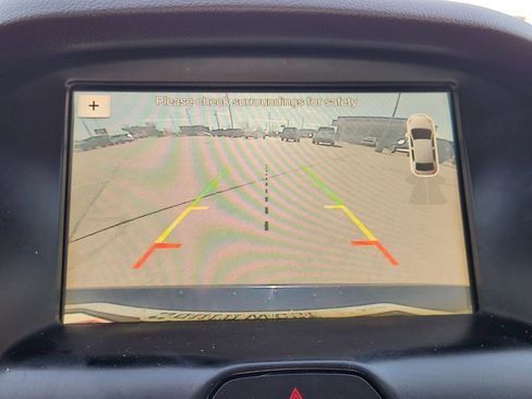 Used 2017 Ford Focus SEL image 18