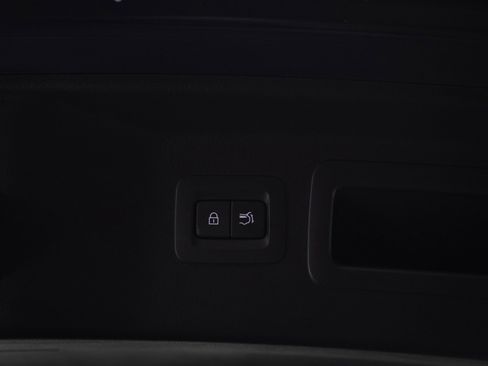 Certified 2024 MAZDA CX-90 Plug-In Hybrid w/ Premium Pkg AWD/4WD image 20