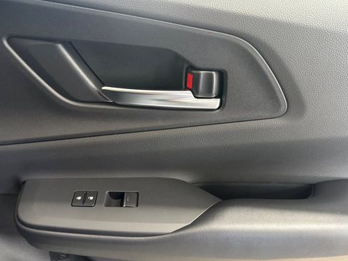 New 2026 Toyota Prius Plug-In Hybrid FWD image 20