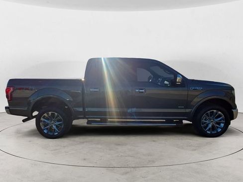 Used 2017 Ford F150 Lariat w/ Equipment Group 502A Luxury AWD/4WD image 6