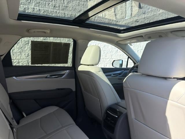 Used 2024 Cadillac XT5 Premium Luxury FWD image 17