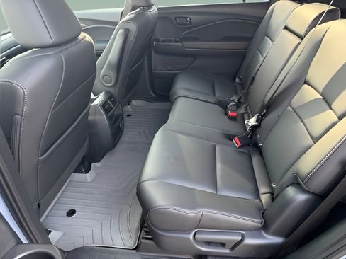 Certified 2023 Honda Passport EX-L image 25