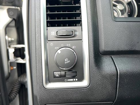 Used 2017 RAM 2500 Limited image 18