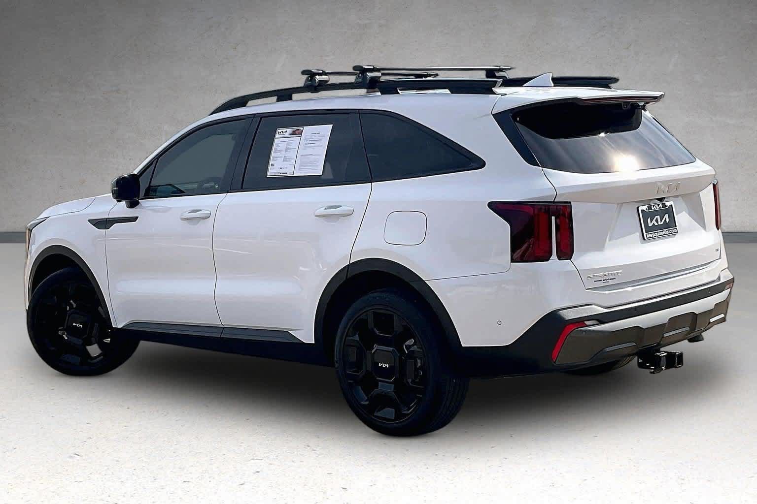Certified 2024 Kia Sorento SX Prestige w/ Olive Brown Leather Package AWD/4WD image 4